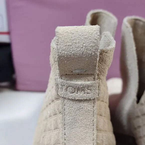 Toms Women's 10 Beige Leather Ankle Booties - Picture 4 of 10